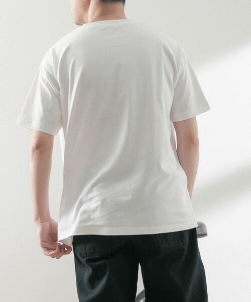 ITEMS URBANRESEARCH(アイテムズ アーバンリサーチ)の「USAコットン オーバーサイズTシャツ(Tシャツ/カットソー・メンズ・ブラック/グリーン/イエロー/オフホワイト/ブルー・LARGE/MEDIUM)」の9枚目の写真