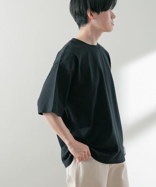 ITEMS URBANRESEARCH(アイテムズ アーバンリサーチ)の「USAコットン オーバーサイズTシャツ(Tシャツ/カットソー・メンズ・ブラック/グリーン/イエロー/オフホワイト/ブルー・LARGE/MEDIUM)」の17枚目の写真