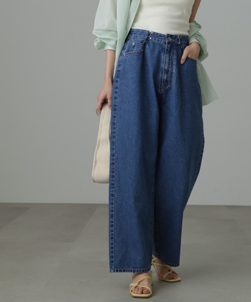 FREE'S MART（フリーズマート）の「◆2Wayホックルーズデニムパンツ（デニムパンツ・レディース・ケミカルウォッシュ/ブルー/ブラック系その他・SMALL/MEDIUM）」の22枚目の写真