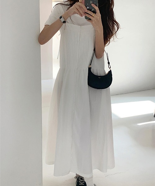 FREE STYLISTS(フリー スタイリスト)の「YUGA_YGMC ティアード キャミソールワンピース(ワンピース・レディース・ブラック/ホワイト・S/L/XL/M)」の11枚目の写真