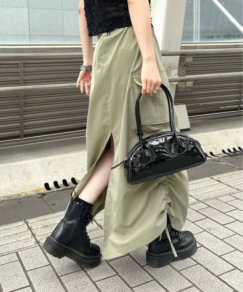 sedacle（セダクル）の「【SDG】enamel bag（ハンドバッグ・レディース・ブラック/ブラウン/オフホワイト・FREE）」の5枚目の写真