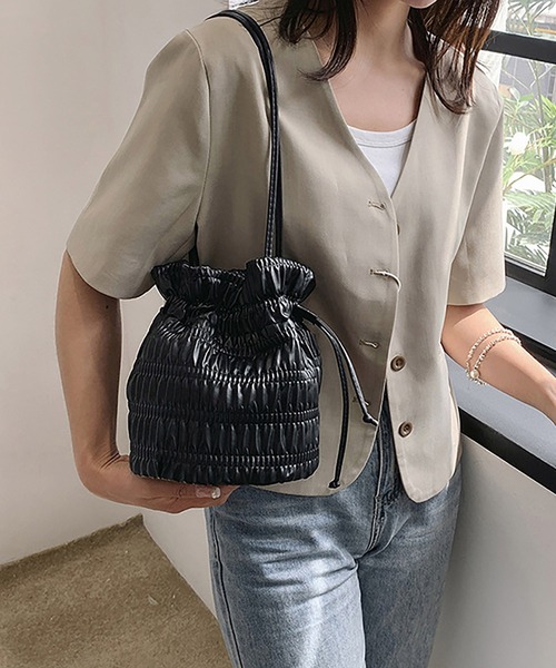 LOPASS（ロパス）の「巾着ショルダーバッグ（ショルダーバッグ・レディース・ピンク/シルバー/ベージュ/ブラック/アイボリー・FREE）」の14枚目の写真