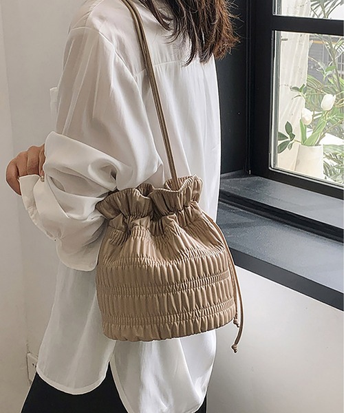 LOPASS（ロパス）の「巾着ショルダーバッグ（ショルダーバッグ・レディース・ピンク/シルバー/ベージュ/ブラック/アイボリー・FREE）」の17枚目の写真