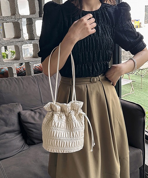 LOPASS（ロパス）の「巾着ショルダーバッグ（ショルダーバッグ・レディース・ピンク/シルバー/ベージュ/ブラック/アイボリー・FREE）」の22枚目の写真