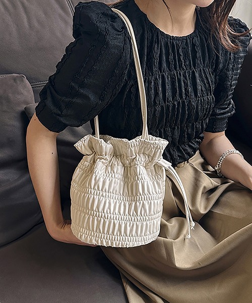 LOPASS（ロパス）の「巾着ショルダーバッグ（ショルダーバッグ・レディース・ピンク/シルバー/ベージュ/ブラック/アイボリー・FREE）」の15枚目の写真