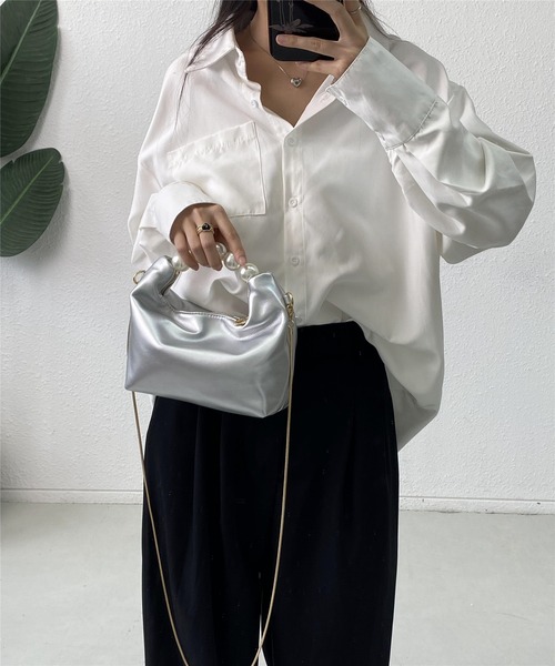 LA VORAGINE(ラ ヴォラジネ)の「パールハンドル ハンドバッグ/クラッチバッグ メッセンジャーバッグ 結婚式 入学式 卒業式 パーティー セレモニー(クラッチバッグ・レディース・ブラック/アイボリー/パープル/ピンク/シルバー/ベージュ・FREE)」の13枚目の写真