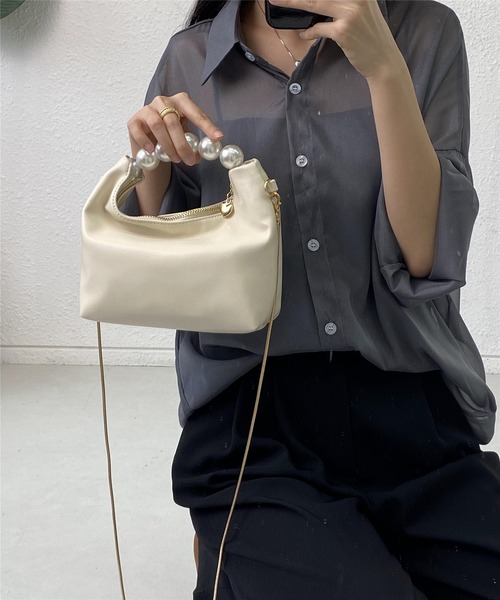 LA VORAGINE(ラ ヴォラジネ)の「パールハンドル ハンドバッグ/クラッチバッグ メッセンジャーバッグ 結婚式 入学式 卒業式 パーティー セレモニー(クラッチバッグ・レディース・ブラック/アイボリー/パープル/ピンク/シルバー/ベージュ・FREE)」の12枚目の写真