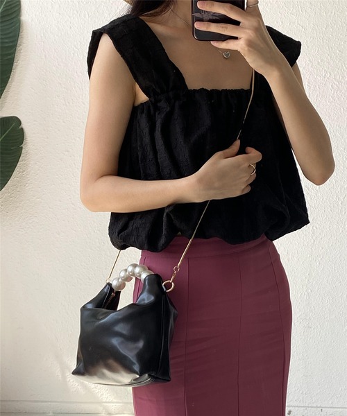 LA VORAGINE(ラ ヴォラジネ)の「パールハンドル ハンドバッグ/クラッチバッグ メッセンジャーバッグ 結婚式 入学式 卒業式 パーティー セレモニー(クラッチバッグ・レディース・ブラック/アイボリー/パープル/ピンク/シルバー/ベージュ・FREE)」の10枚目の写真