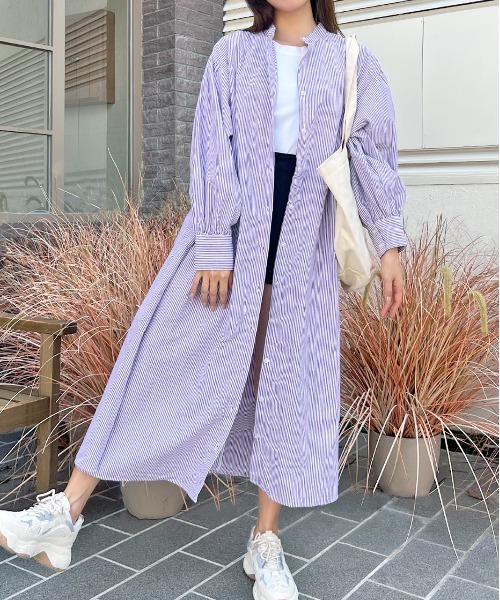 ad thie(アドティエ)の「バルーンスリーブバンドカラーシャツワンピース 無地ストライプ(シャツワンピース・レディース・ホワイト×ピンク/ホワイト×ブラック/オフホワイト/ブラック/ホワイト×パープル/ホワイト×ブルー/グレー/ベージュ/ホワイト×イエロー/ホワイト×ネイビー/ホワイト×グリーン/カーキ・FREE)」の6枚目の写真