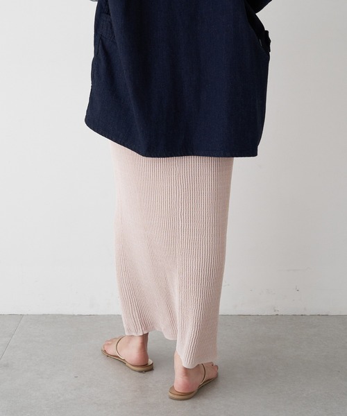 SHENERY（シーナリー）の「ワッフル編みタイトニットスカート（スカート・レディース・ブラック/ホワイト系その他/ブルー・FREE）」の10枚目の写真