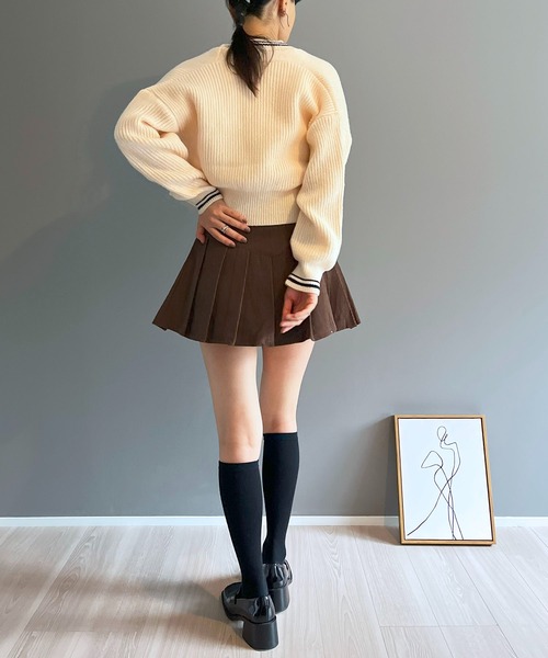 Jewelobe(ジュエローブ)の「ショートカーデ×アメスリタンク ダブルラインアンサンブル(アンサンブル・レディース・アイボリー/カーキ/ブラック/パープル・FREE)」の17枚目の写真