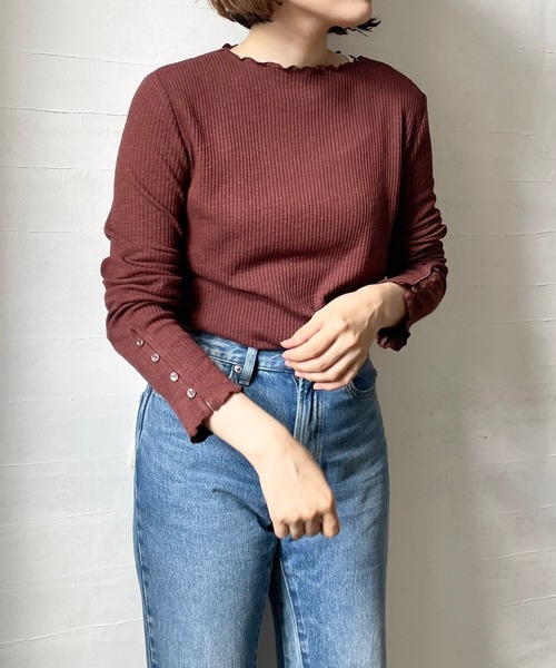 LOWRYS FARM（ローリーズファーム）の「ソデボタンメロークルーＬＳ  970296（Tシャツ/カットソー・レディース・ブラウン/ブラック/アイボリー・FREE）」の6枚目の写真