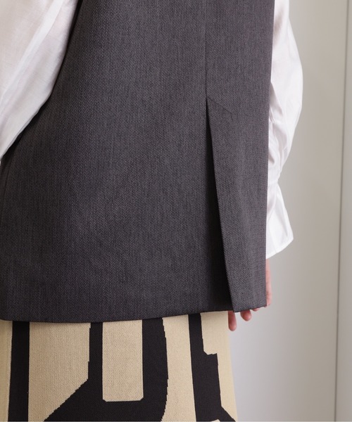 N.（N. Natural Beauty Basic）（エヌエヌナチュラルビューティーベーシック）の「◆ノーカラージレ（ベスト・レディース・グレー/ブラウン・MEDIUM）」の15枚目の写真