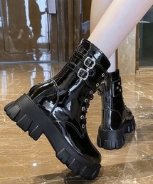 厚底ショートブーツ 黒ストームブーツ美脚