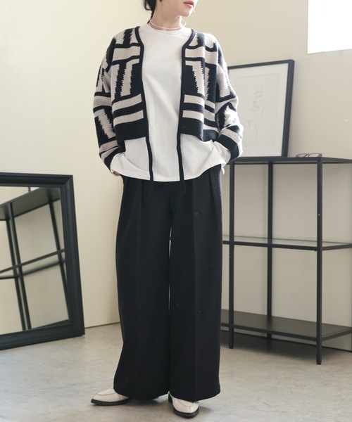 ULEULA（ウルア）の「幾何学柄網ニットカーディガン（カーディガン/ボレロ・レディース・ブラック・FREE）」の11枚目の写真