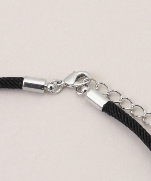 U by SPICK&SPAN（ユーバイスピックアンドスパン）の「Heart Choker（ネックレス・レディース・シルバー・FREE）」の4枚目の写真