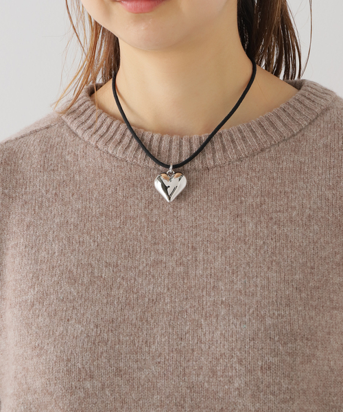 U by SPICK&SPAN（ユーバイスピックアンドスパン）の「Heart Choker（ネックレス・レディース・シルバー・FREE）」の7枚目の写真