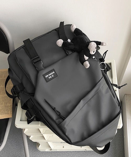 c.u.l(シーユーエル)の「ユニセックス バックルデザイン ナイロンリュック バックパック cula814(バックパック/リュック・レディース・グレー/カーキ/ブラック・FREE)」の10枚目の写真