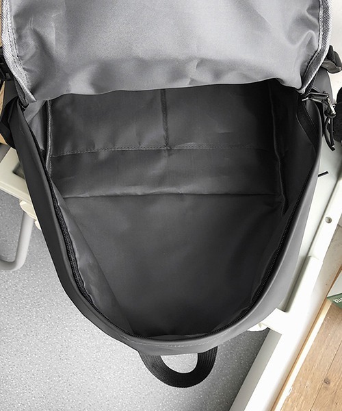 c.u.l(シーユーエル)の「ユニセックス バックルデザイン ナイロンリュック バックパック cula814(バックパック/リュック・レディース・グレー/カーキ/ブラック・FREE)」の17枚目の写真