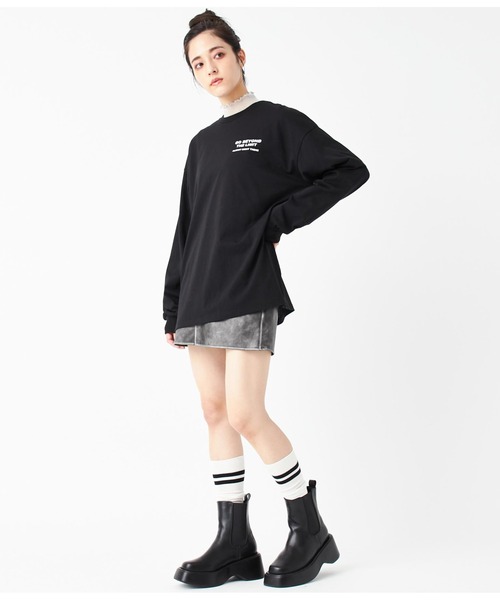 ANAP（アナップ）の「ラメシアー ハイネック トップス 長袖（Tシャツ/カットソー・レディース・ホワイト/ベージュ/グレー/ターコイズブルー/ブラック・FREE）」の13枚目の写真