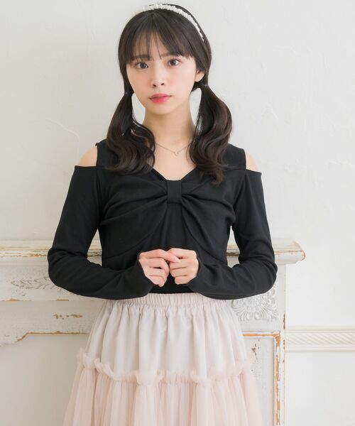 ems excite(エムズエキサイト)の「肩開きリボンテレコCT(Tシャツ/カットソー・レディース・ブラック/ナチュラル/ブルー・FREE)」の12枚目の写真