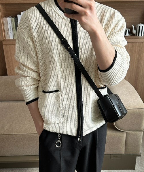 ASCLO（エジュクロ）の「ASCLO Fold Square Mini Cross Bag（ショルダーバッグ・メンズ・ブラック・FREE）」の9枚目の写真