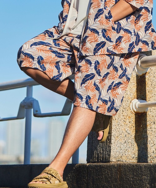 B&T CLUB（ビーティークラブ）の「B＆T CLUB 快ラクWEAR ハーフパンツ ストレッチ ワッフル総柄 ウエストゴム 大きいサイズ メンズ（その他パンツ・メンズ・ブラック×ホワイト/カモフラージュ/ホワイト×ブラック/インディゴブルー・X4(8L～9L)/X2(4L～5L)/X1(3L～4L)/X5(9L～10L)/X3(6L～7L)）」の3枚目の写真