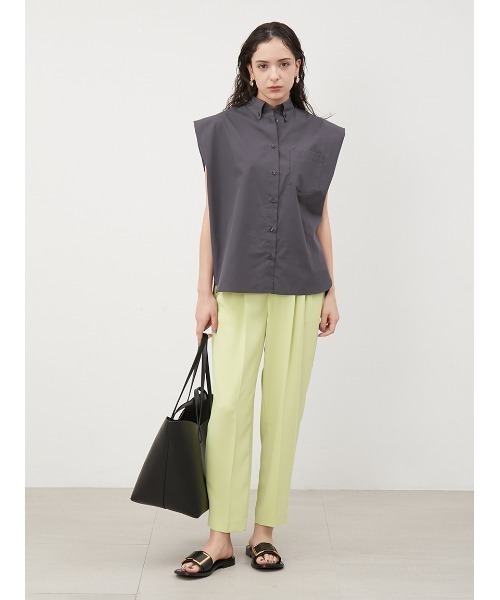 Mila Owen（ミラオーウェン）の「ウエストゴムタックテーパードパンツ（その他パンツ・レディース・グレー/ライム/ブラック・1/2/0/00）」の15枚目の写真