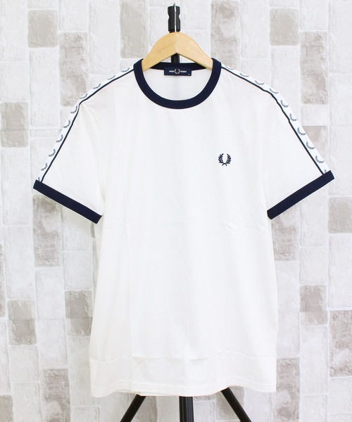 FRED PERRY(フレッドペリー)の「テープ付きリンガーTシャツ TAPED RINGER T-SHIRT(Tシャツ/カットソー・メンズ・ホワイト/ブラック・L/M)」の2枚目の写真