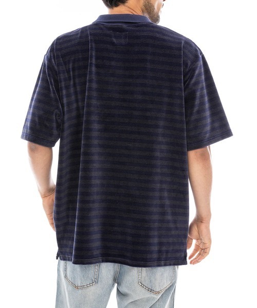 RVCA（ルーカ）の「RVCA メンズ VELOR WIDE POLO SHIRTS ポロシャツ 【2024年夏モデル】/ルーカベロアボーダーポロシャツ（ポロシャツ・メンズ・ネイビー/レッド系その他・MEDIUM/LARGE/SMALL）」の4枚目の写真