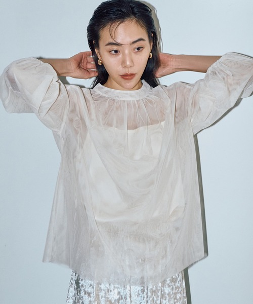 LIENCOEUR（リアンクール）の「シアーバルーンブラウス（キャミSET）（シャツ/ブラウス・レディース・ベージュ/ブラック・FREE）」の4枚目の写真