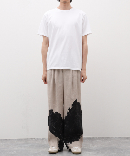 markaware（マーカウェア）の「MARKAWARE (マーカウェア) 別注 TRIPLE PLEATED イージーパンツ（スラックス・メンズ・ライトグレー・2/3）」の2枚目の写真