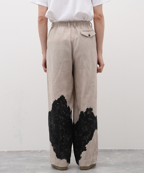 markaware（マーカウェア）の「MARKAWARE (マーカウェア) 別注 TRIPLE PLEATED イージーパンツ（スラックス・メンズ・ライトグレー・2/3）」の5枚目の写真