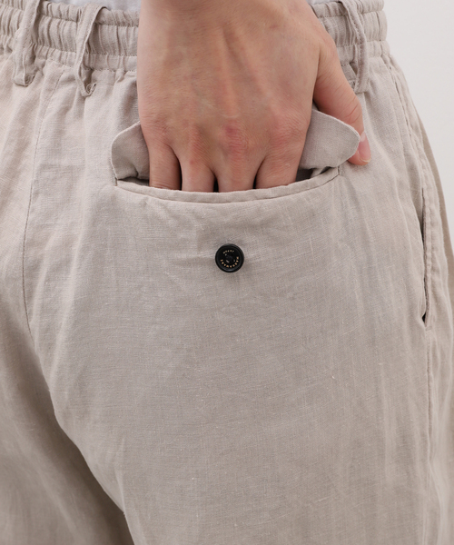 markaware（マーカウェア）の「MARKAWARE (マーカウェア) 別注 TRIPLE PLEATED イージーパンツ（スラックス・メンズ・ライトグレー・2/3）」の8枚目の写真