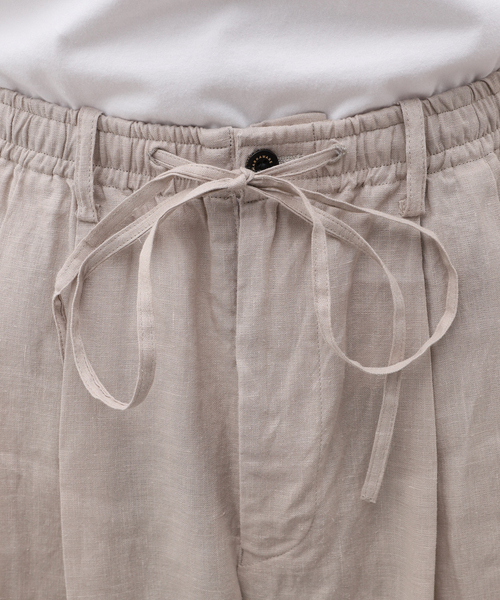 markaware（マーカウェア）の「MARKAWARE (マーカウェア) 別注 TRIPLE PLEATED イージーパンツ（スラックス・メンズ・ライトグレー・2/3）」の10枚目の写真