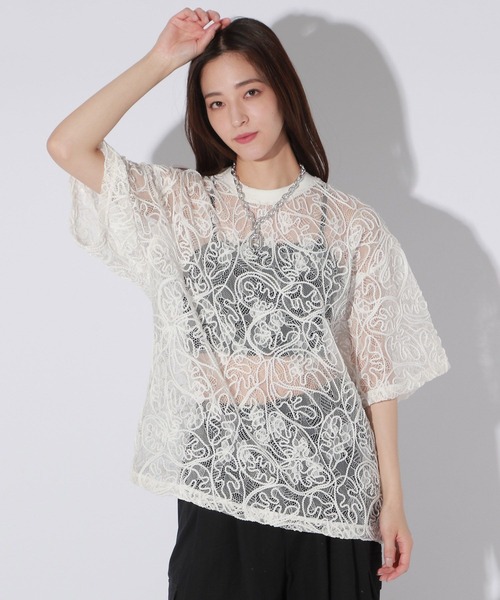 Anui（アニュイ）の「【UNISEX】3Dレースプルオーバー（Tシャツ/カットソー・レディース・ブラック/オフホワイト・MEDIUM）」の18枚目の写真