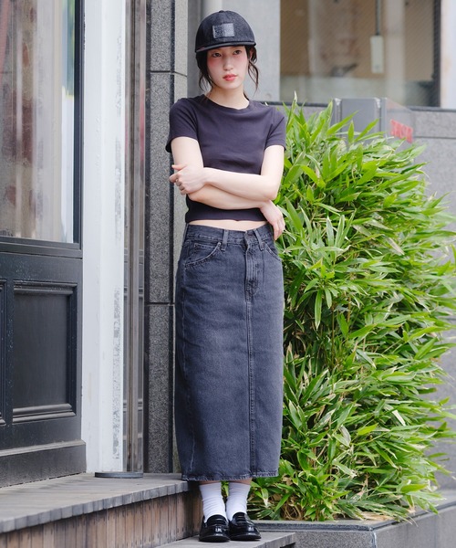 Levi's(リーバイス)の「Levi's/リーバイス スポーティ Tシャツ ブラック CAVIAR(Tシャツ/カットソー・レディース・ブラック・L/M/S/XS)」の10枚目の写真