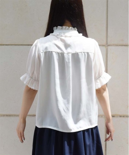 axes femme（アクシーズファム）の「ローズカメオ×ジャボブラウス（シャツ/ブラウス・レディース・レッド/ホワイト/ブラック・MEDIUM/LARGE）」の5枚目の写真