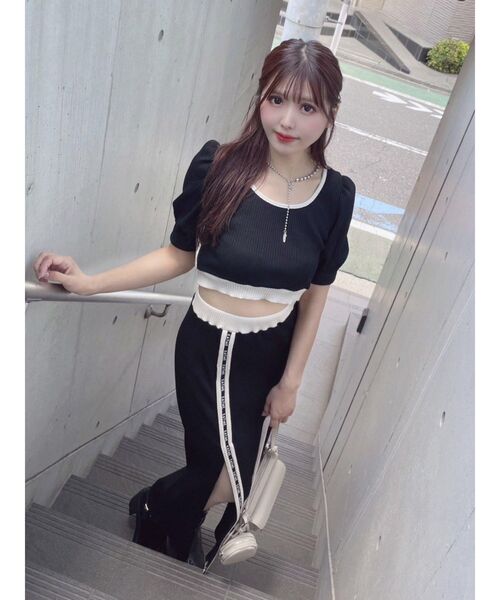 EATME(イートミー)の「バイカラータイトスカート(セットアップ可能)(スカート・レディース・アイボリー/ブラック/ラベンダー/グレー・FREE)」の16枚目の写真