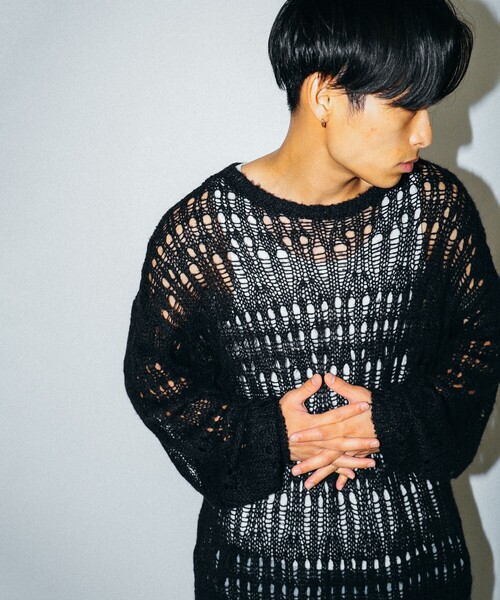 BEAMS（ビームス）の「3ゲージ クロシェ クルーネック ニット（ニット/セーター・メンズ・ブラック/ナチュラル/オリーブ・SMALL/LARGE/MEDIUM）」の9枚目の写真