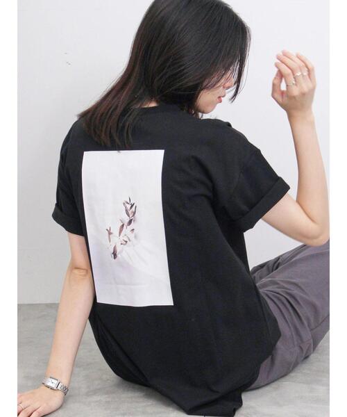 Samansa Mos2 blue(サマンサモスモスブルー)の「【USAコットン】フォトプリントチュニックTシャツ(Tシャツ/カットソー・レディース・パープル/ブラック/オフホワイト・F)」の2枚目の写真