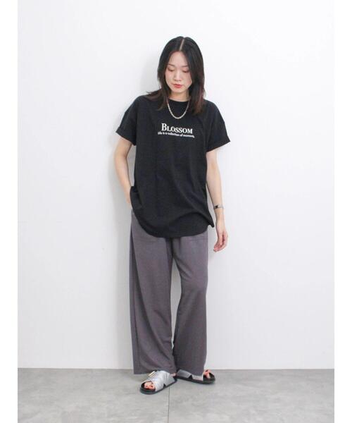 Samansa Mos2 blue(サマンサモスモスブルー)の「【USAコットン】フォトプリントチュニックTシャツ(Tシャツ/カットソー・レディース・パープル/ブラック/オフホワイト・F)」の15枚目の写真