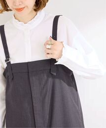 スタンドフリルブラウス