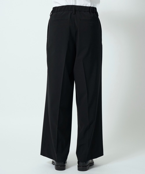 STUDIOUS（ステュディオス）の「【STUDIOUS×UNITED TOKYO】 DRY AIR WIDE SLACKS　防シワ/伸縮性/セットアップ着用可能（スラックス・メンズ・ダークグレー/ブラック・1/2）」の7枚目の写真