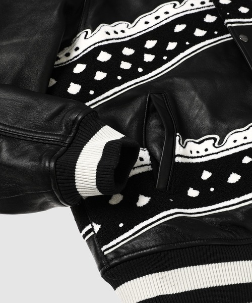 SASQUATCHfabrix.（サスクワァッチファブリックス）の「× AVILEX