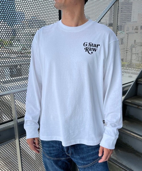 G-STAR（ジースター）の「FOXY CHEST BOXY T-SHIRT/グラフィックロゴオーバーサイズロングスリーブT（Tシャツ/カットソー・メンズ・ホワイト/ダークブラック・SMALL/MEDIUM/LARGE/X-LARGE/X-SMALL）」の3枚目の写真