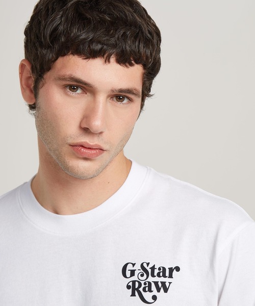 G-STAR（ジースター）の「FOXY CHEST BOXY T-SHIRT/グラフィックロゴオーバーサイズロングスリーブT（Tシャツ/カットソー・メンズ・ホワイト/ダークブラック・SMALL/MEDIUM/LARGE/X-LARGE/X-SMALL）」の11枚目の写真