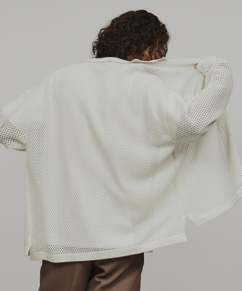 tk.TAKEO KIKUCHI(ティーケータケオキクチ)の「透かし編みニットシャツ(シャツ/ブラウス・メンズ・ブルー系その他/ブラック/オフホワイト・02/03)」の21枚目の写真