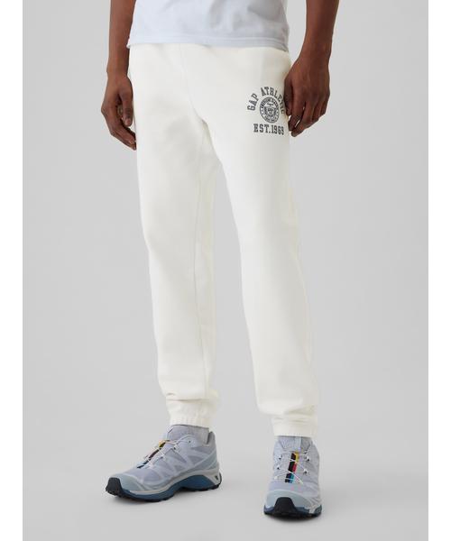 GAP（ギャップ）の「GAP ATHLETICロゴ ジョガーパンツ(ユニセックス)（スウェットパンツ・メンズ・ホワイト系その他/グリーン/グレー/ブラック・S/M/L/XL/XS）」の2枚目の写真