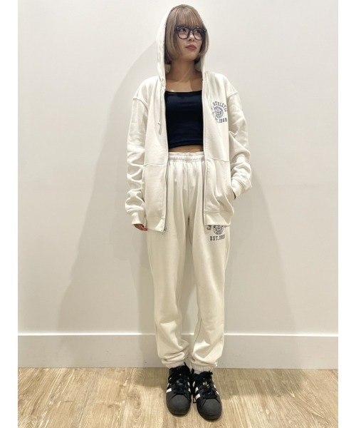 GAP（ギャップ）の「GAP ATHLETICロゴ ジョガーパンツ(ユニセックス)（スウェットパンツ・メンズ・ホワイト系その他/グリーン/グレー/ブラック・S/M/L/XL/XS）」の12枚目の写真